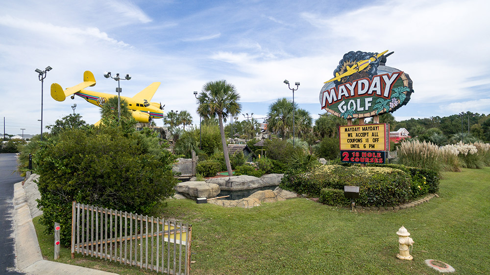 north myrtle beach miniature golf course